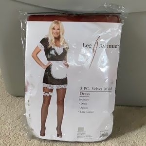 Adult Velvet Maid Dress Costume